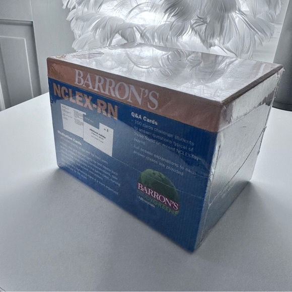 Barron's NCLEX-RN Flash Cards 2nd Edition 300 Medication‎ Cards 100 Q+A Cards - Picture 7 of 9